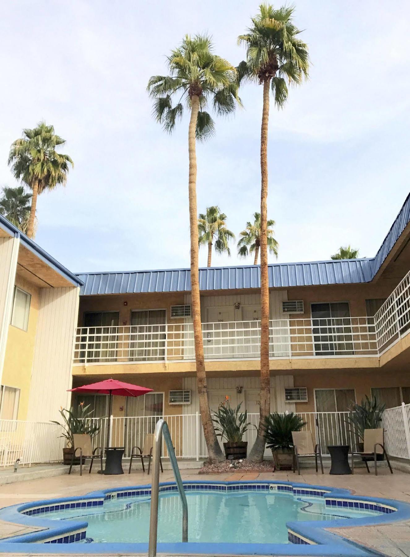 Delos Reyes Palm Springs Exterior foto