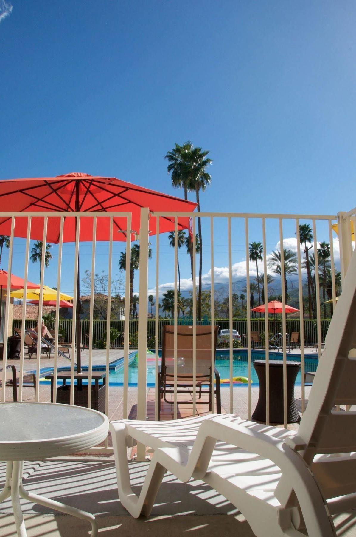 Delos Reyes Palm Springs Exterior foto